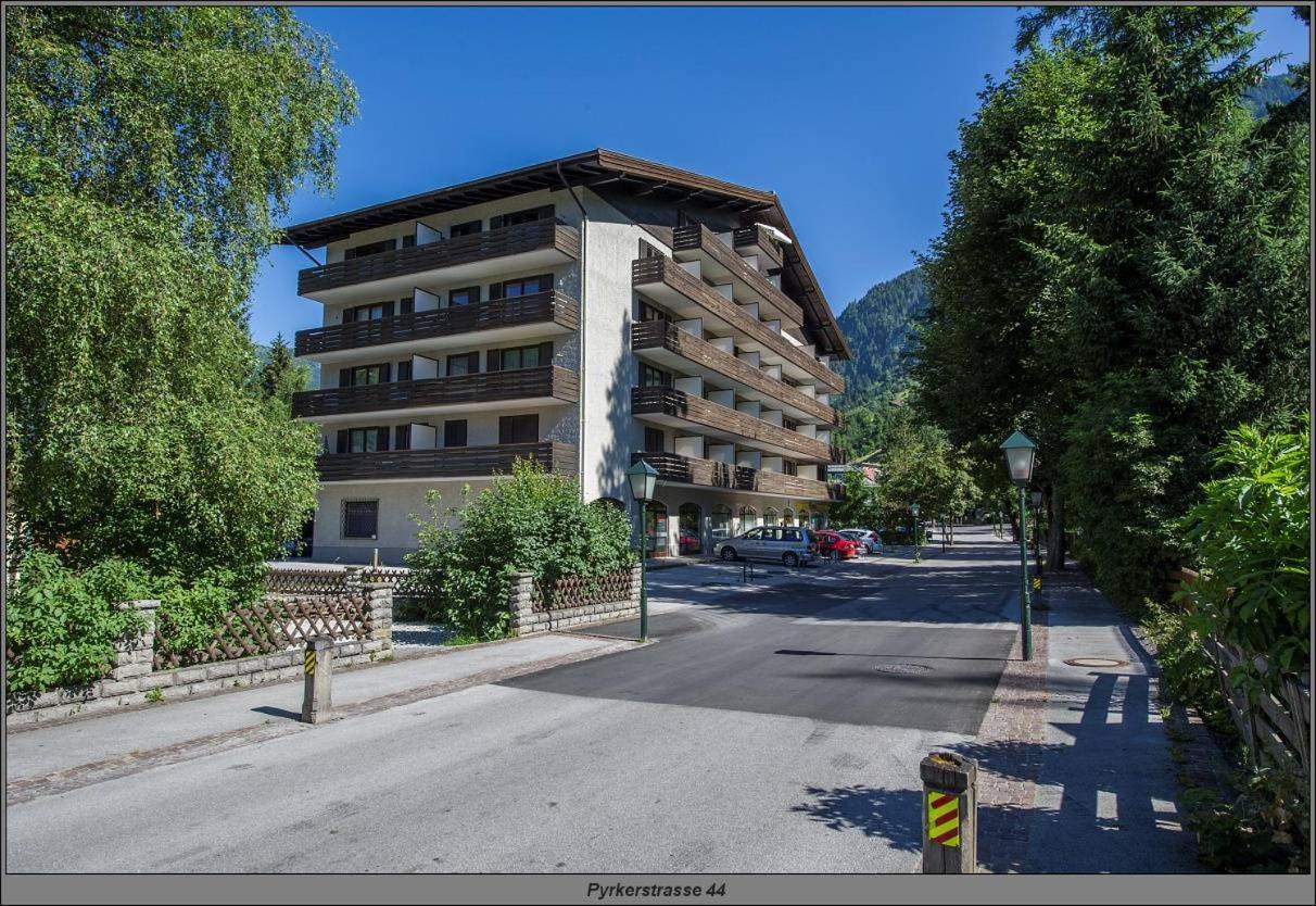 Panoramawohnung Бад Хофгащайн Екстериор снимка
